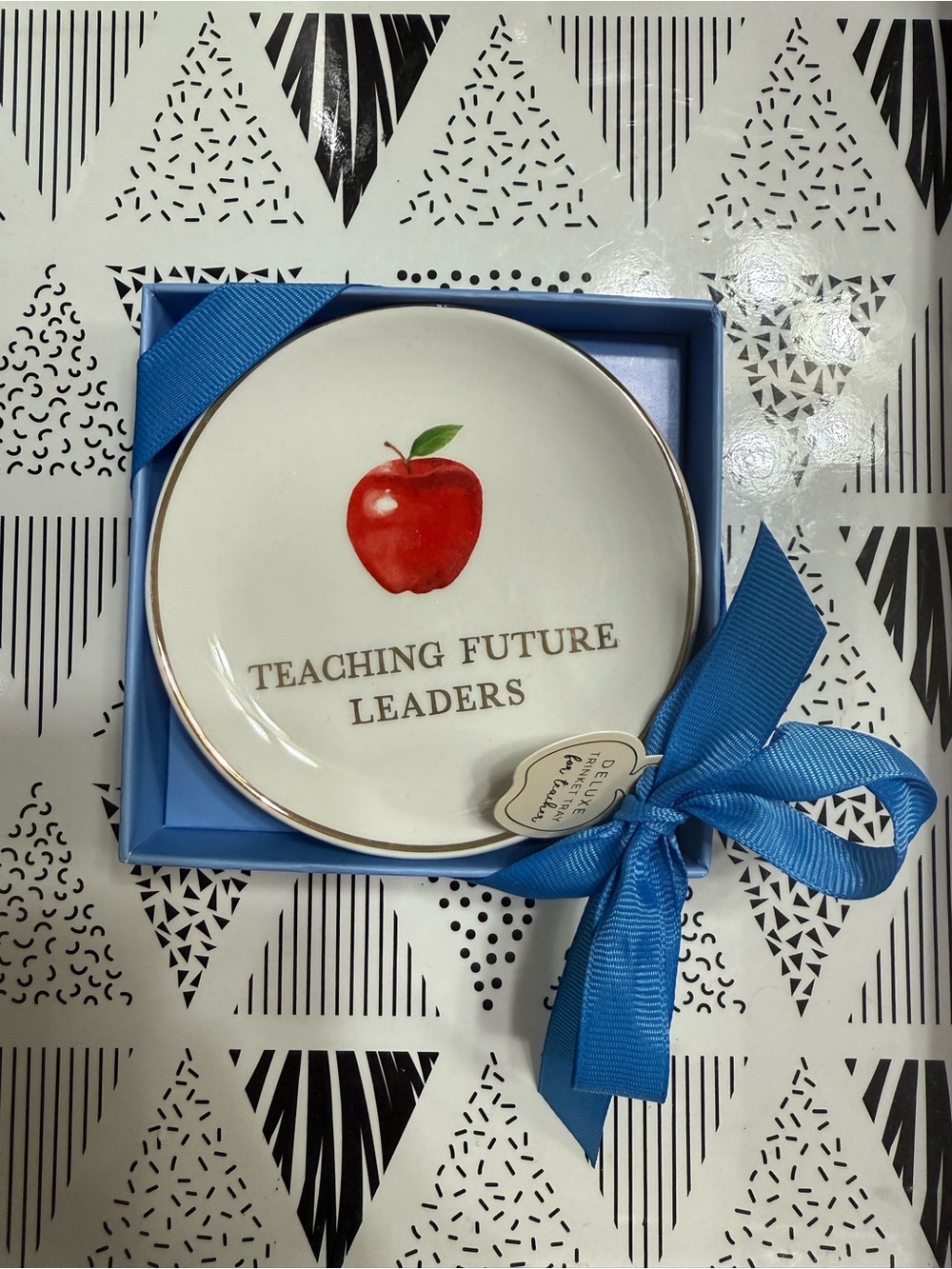 Eccolo Teaching Future Leaders Apple Trinket Dish